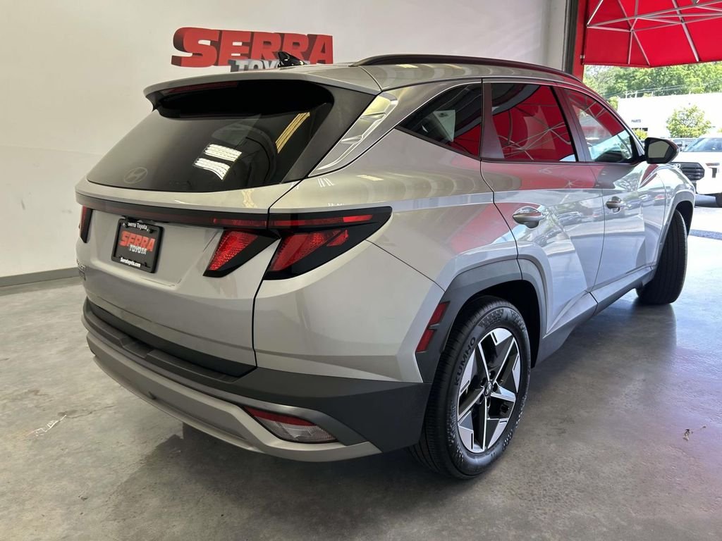 Used 2025 Silver Hyundai SEL image 3