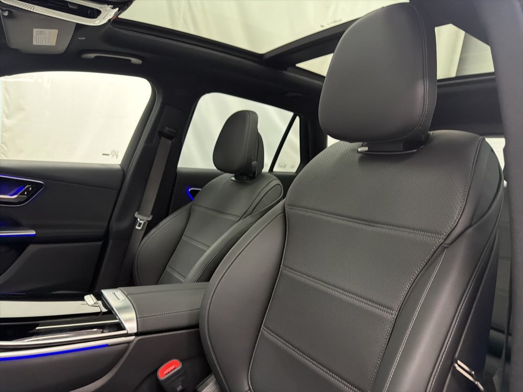 Certified Used 2026 Black Mercedes-Benz GLC 300 image 14