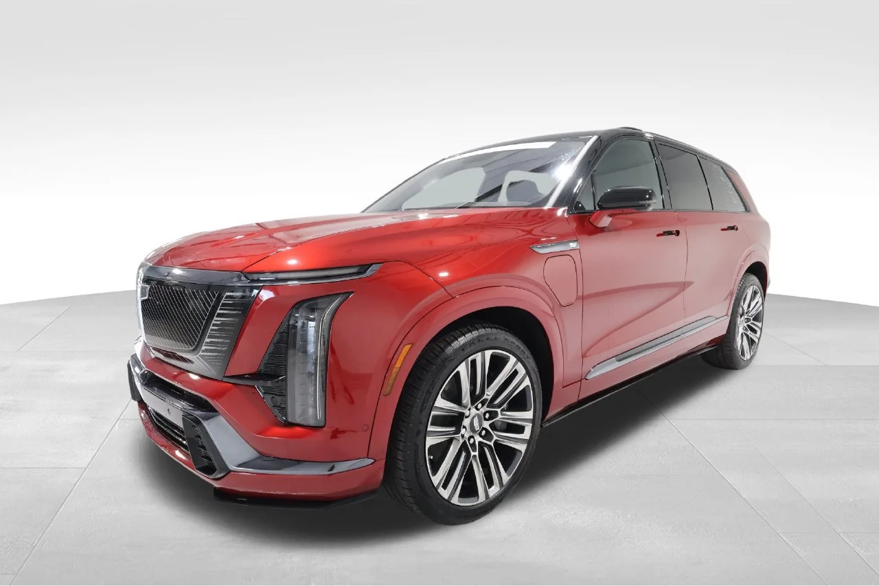 Certified Used 2026 Radiant Red Tintcoat Cadillac Platinum image 8