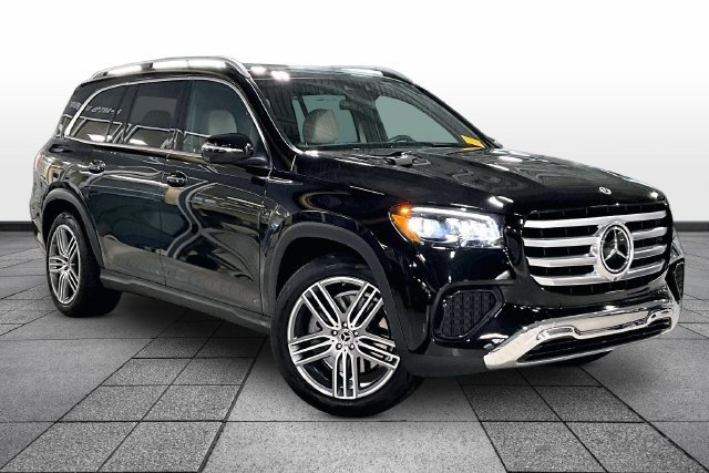 2026 Mercedes-Benz GLS Base