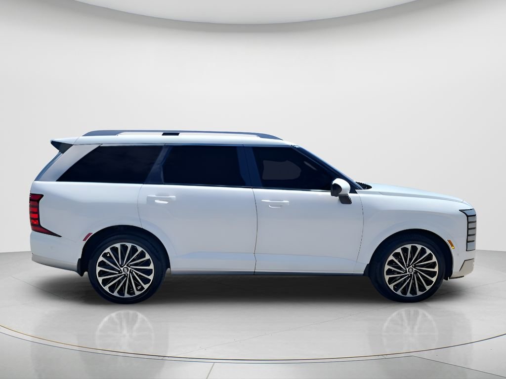 Used 2026 White Hyundai Calligraphy image 4