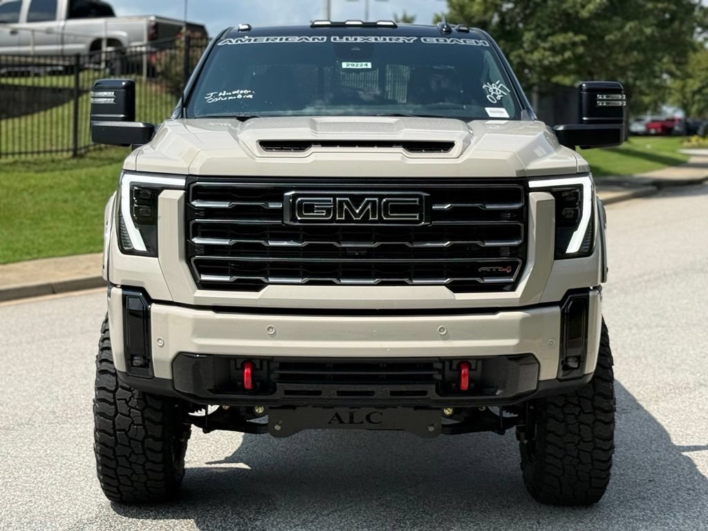 2026 GMC Sierra 2500HD AT4 - Photo 10