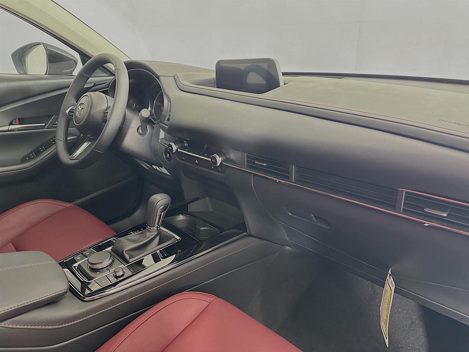 2025 Mazda CX-30 Carbon Edition - Photo 43