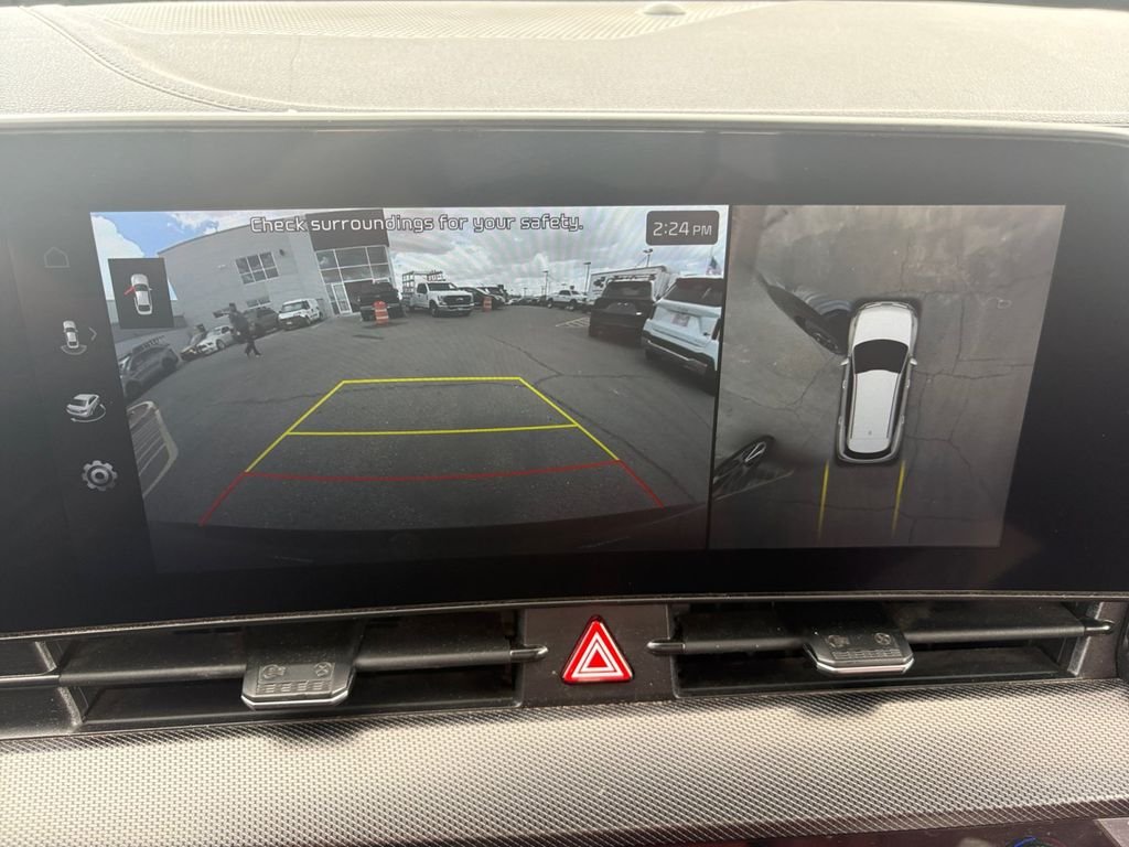 Used 2025 Black Kia SX-Prestige image 18