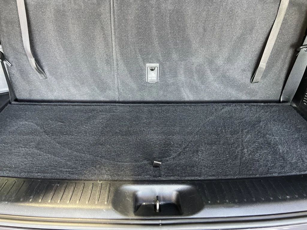 Used 2019 Gray Toyota XLE image 24