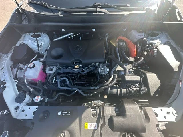 Used 2022 White Toyota XSE image 27
