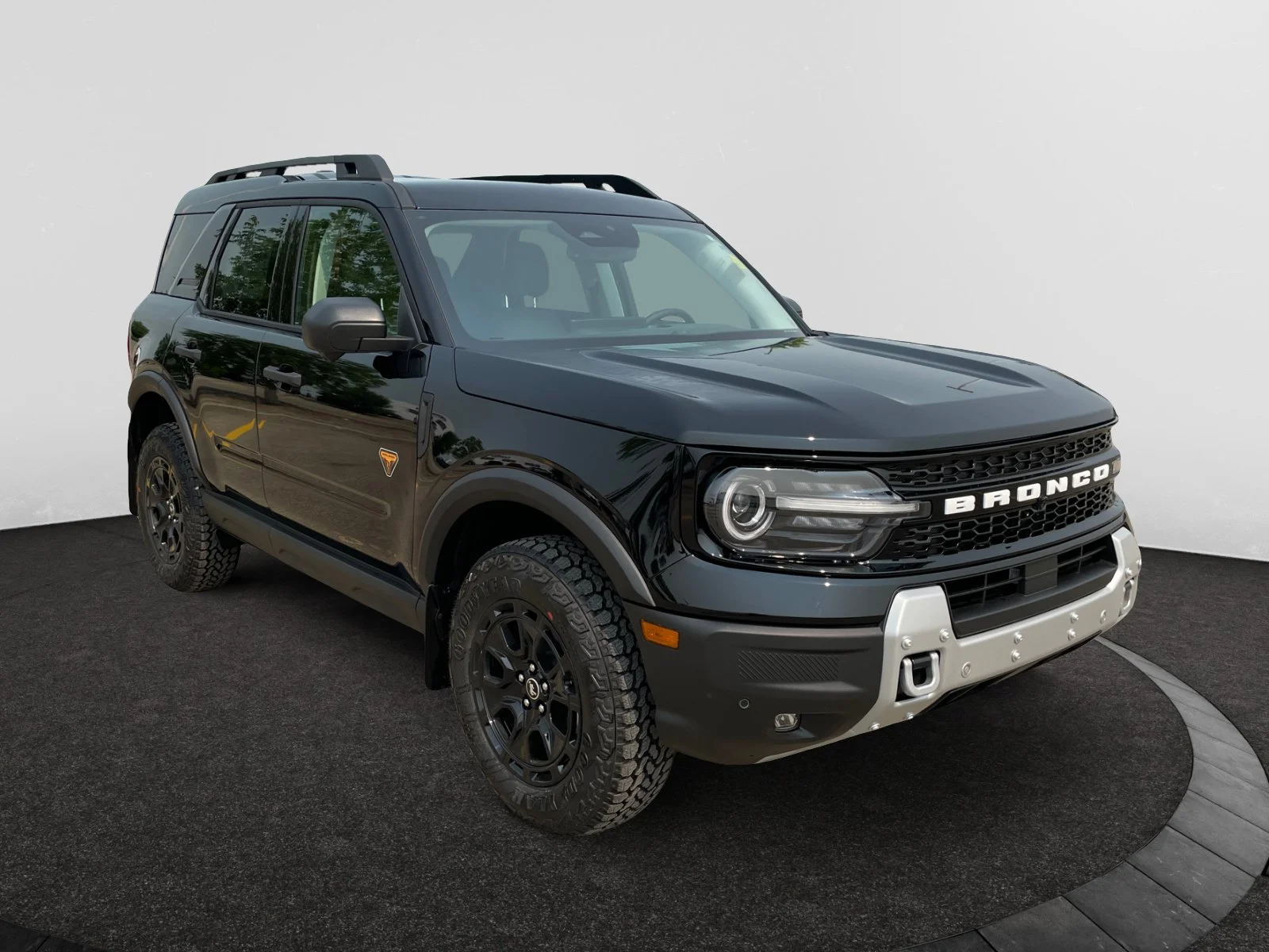 New 2026 Shadow Black Ford Badlands image 7