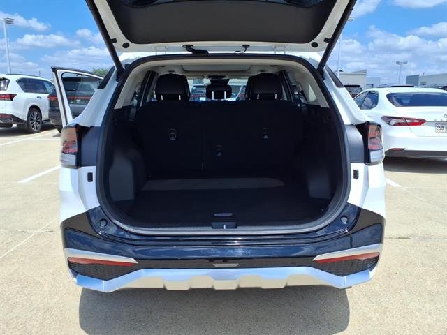 Used 2023 Glacial White Pearl Kia SX-Prestige image 18