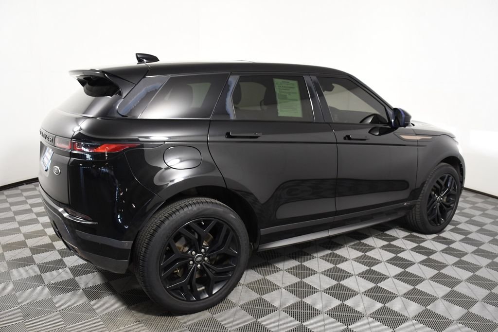 Used 2020 Santorini Black Metallic Land Rover R-Dynamic SE image 7