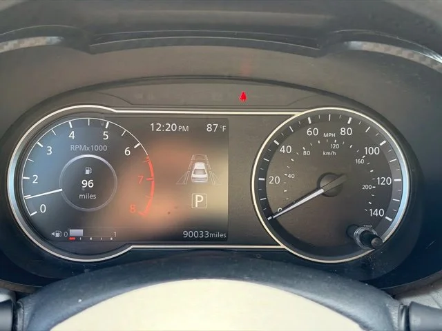 Used 2021 Gray Nissan 1.6 SV image 31