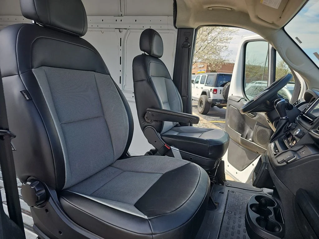 Used 2023 White Ram High Roof image 10