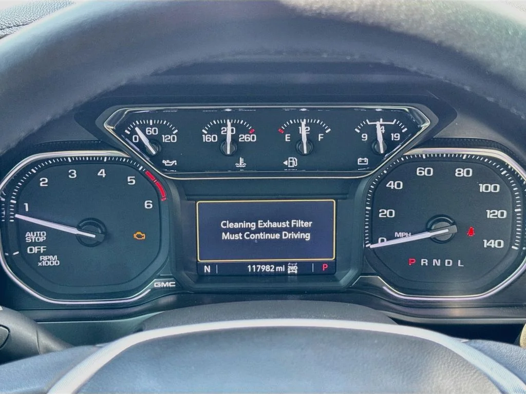 Used 2021 Black GMC SLT image 13