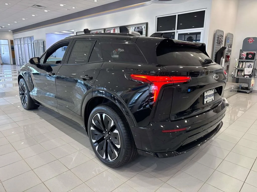 2025 Chevrolet Blazer EV RS - Photo 10