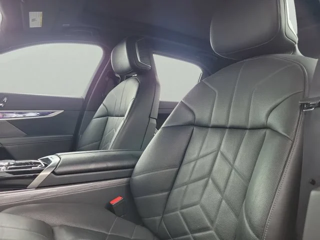 Used 2025 Black BMW 740i image 24