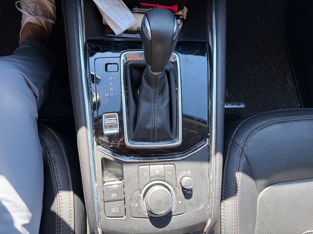 Used 2020 White Mazda Grand Touring Reserve image 18
