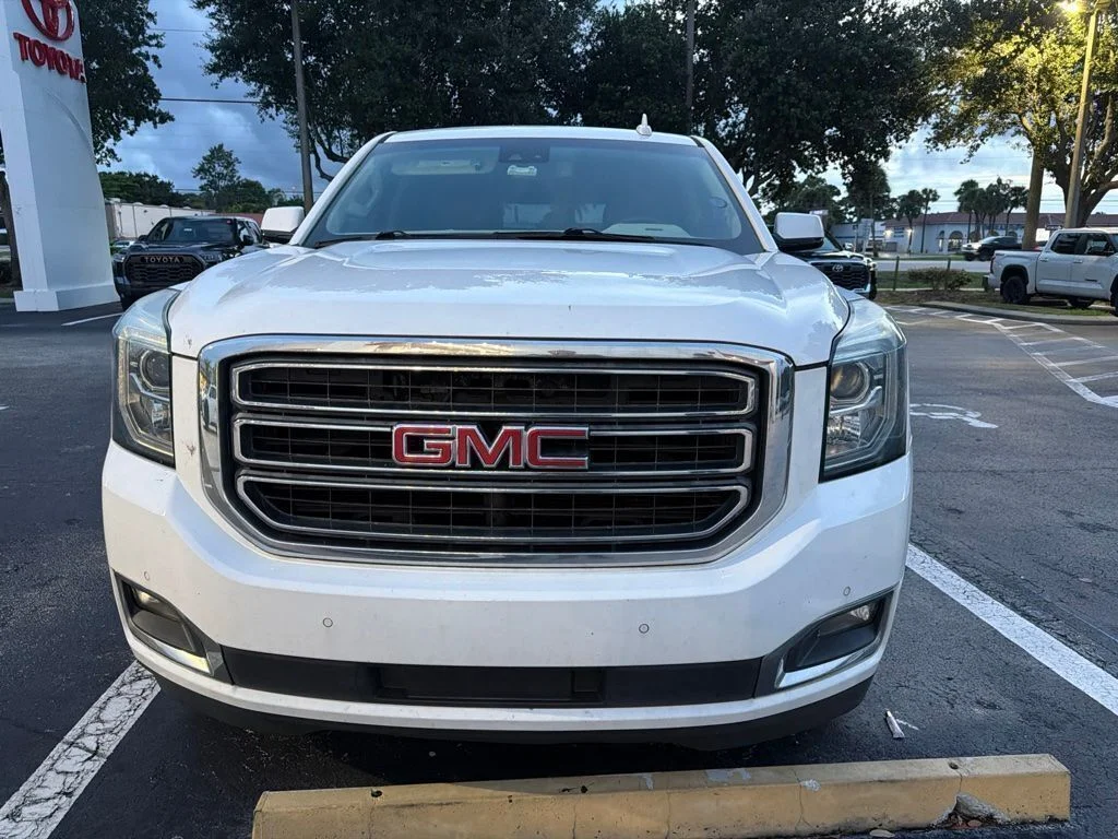 Used 2019 White GMC SLT image 5