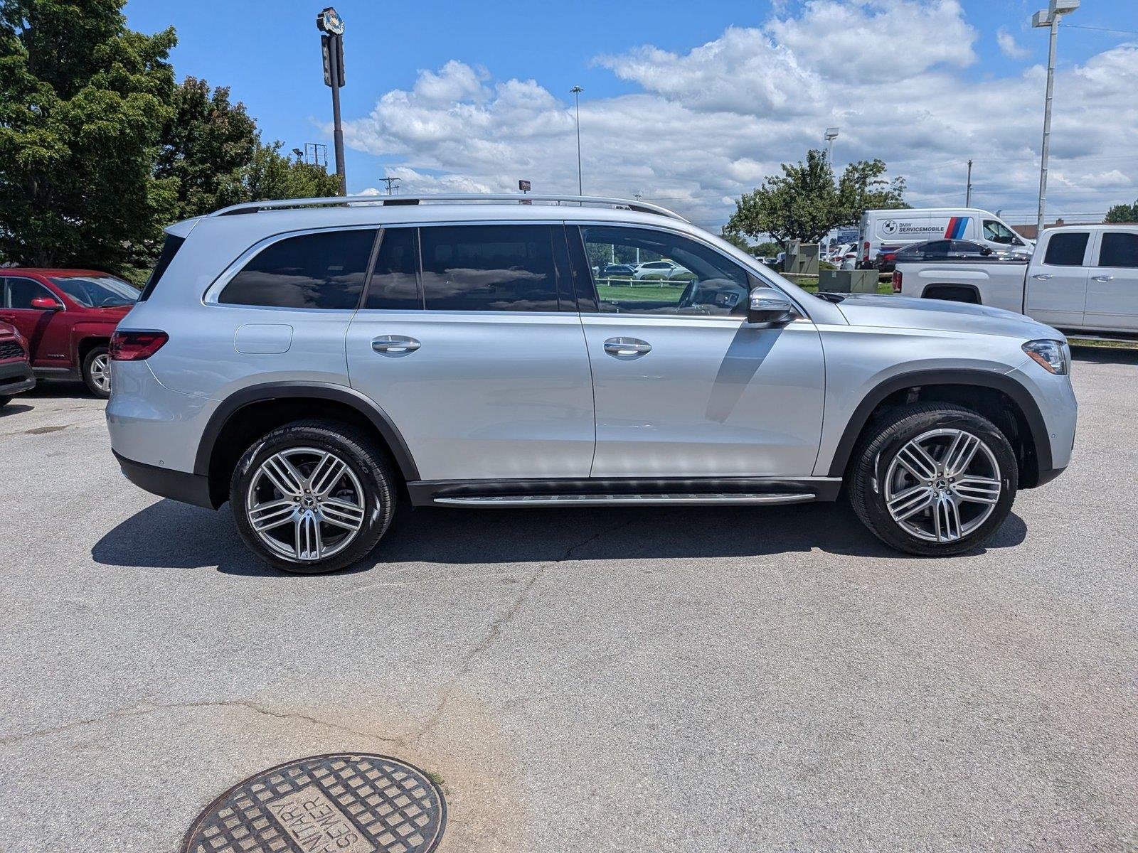 Used 2025 Cirrus Silver Metallic Mercedes-Benz GLS 450 image 6