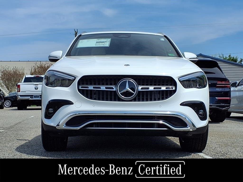 Used 2025 Polar White Mercedes-Benz GLA 250 image 3