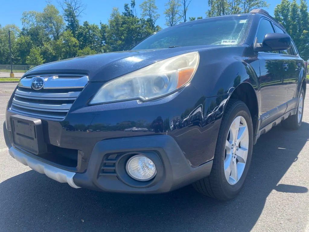 Used 2013 Subaru Outback Limited with VIN 4S4BRBJCXD3317304 for sale in Lawrence Township, NJ