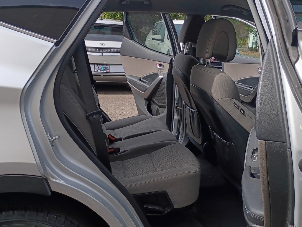 Used 2018 Silver Hyundai 2.4 Base image 18