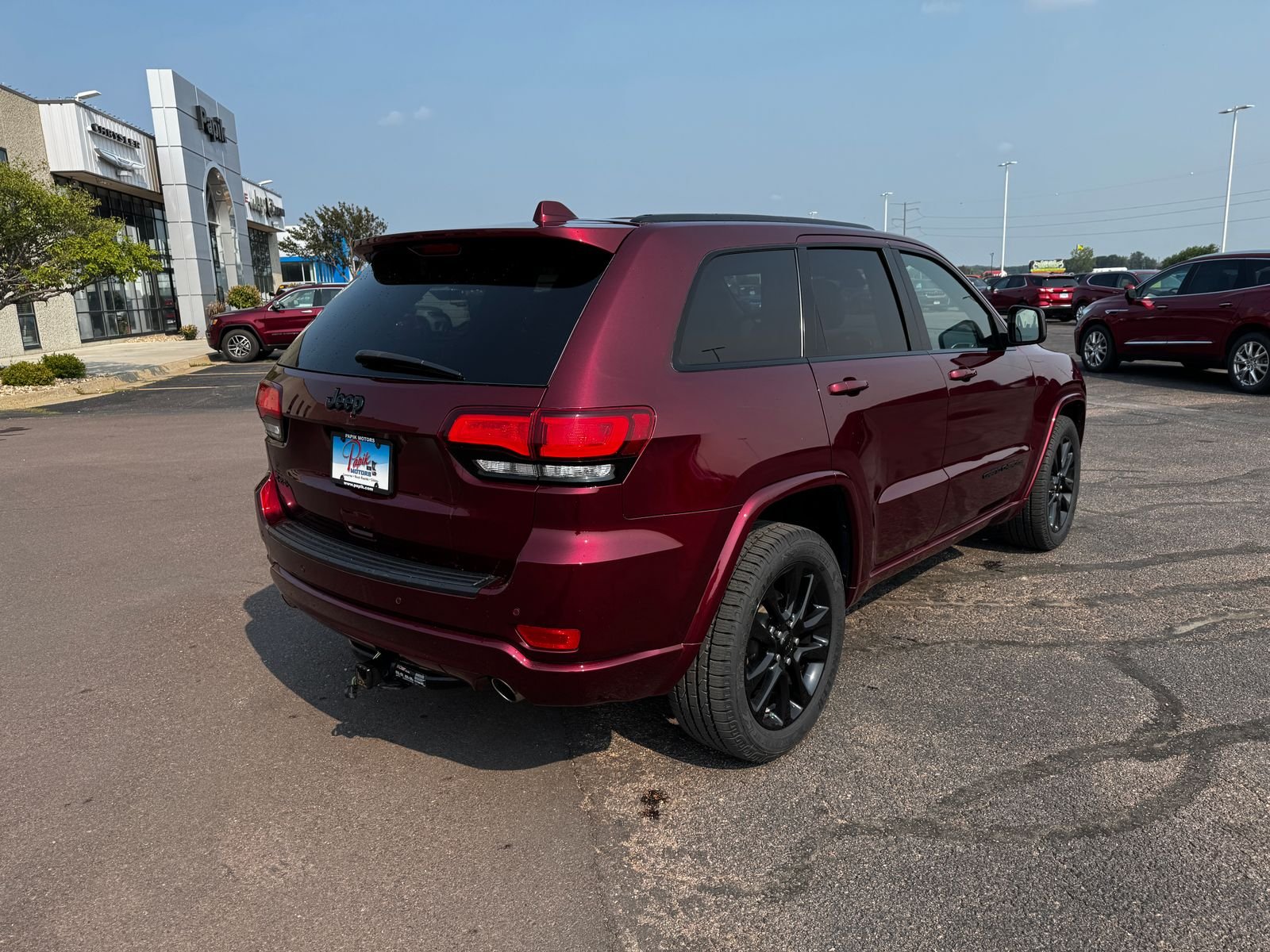 Used 2020 Velvet JEEP Altitude image 10