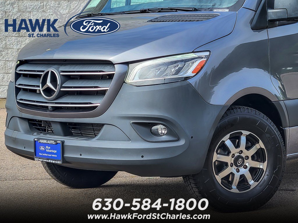 Used 2023 Selenite Gray Metallic Mercedes-Benz  image 2