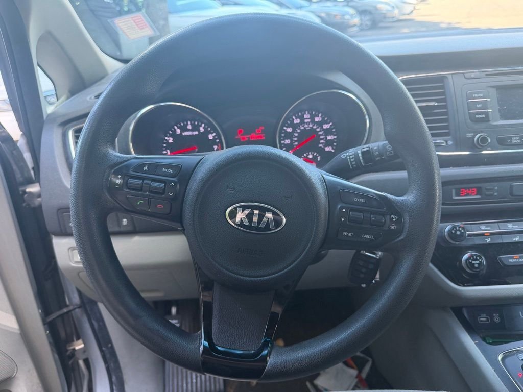 Used 2016 Bright Silver Metallic Kia LX image 15