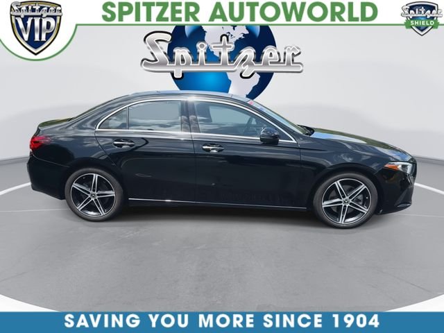 Used 2022 Black Mercedes-Benz A 220 image 10
