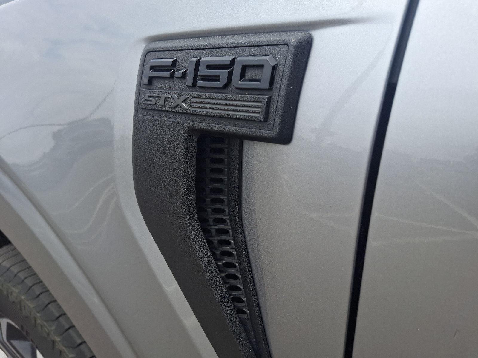 Used 2023 Iconic Silver Ford XL image 10