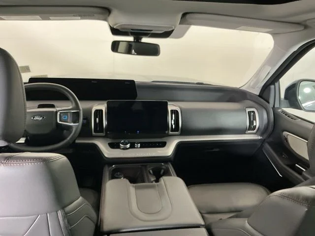 Used 2025 Blue Ford Active image 26