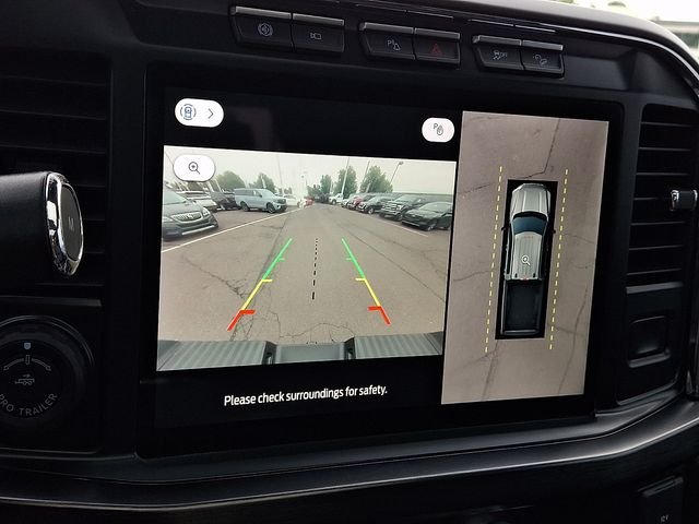 Used 2023  Ford Lariat image 18