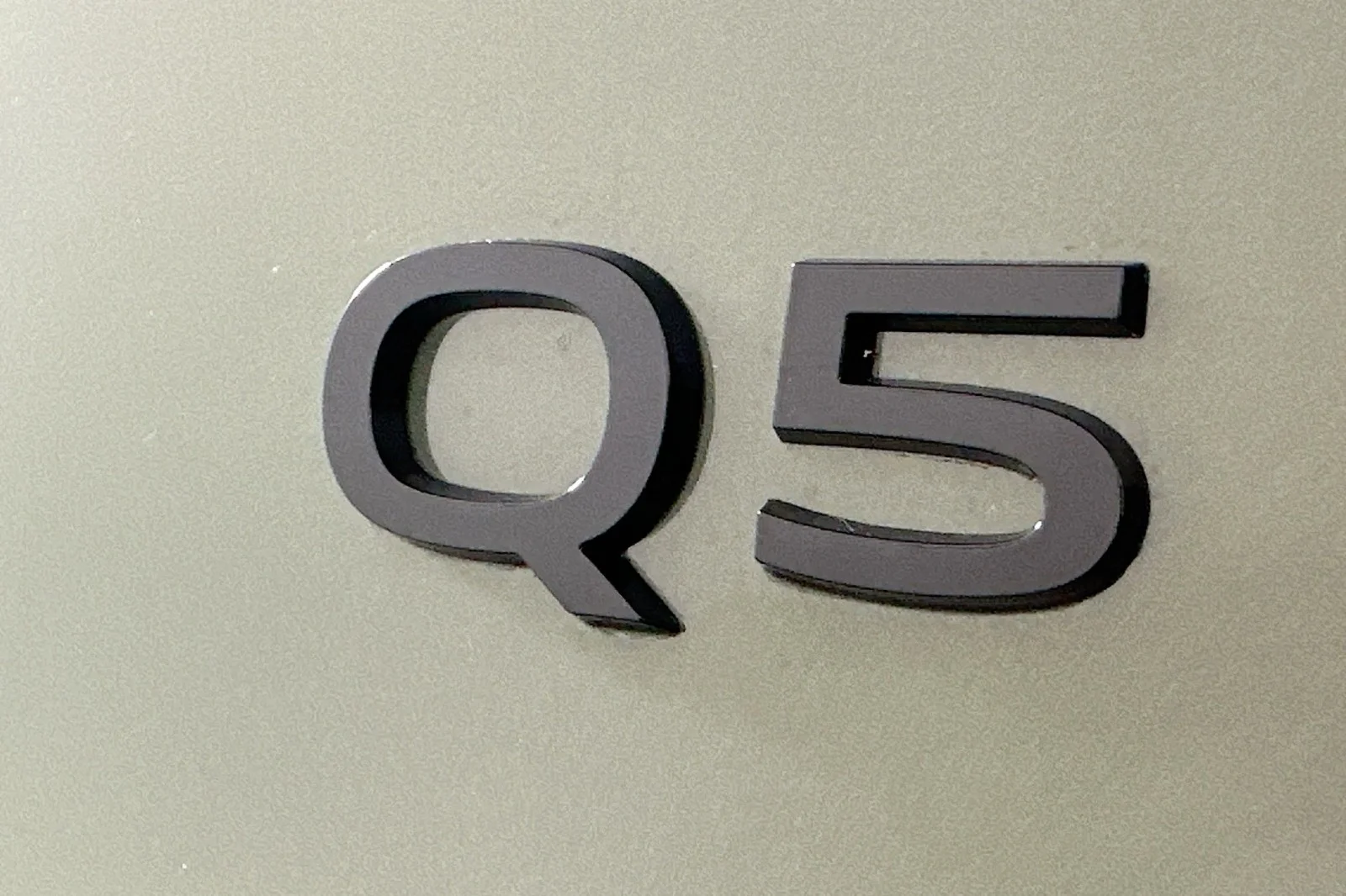 2025 Audi Q5 Premium - Photo 10