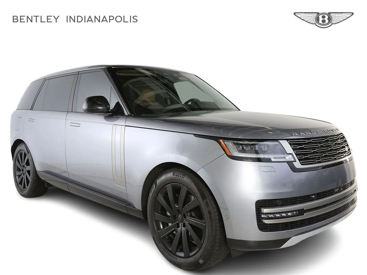 Used 2025 Gray Land Rover SE LWB image 1