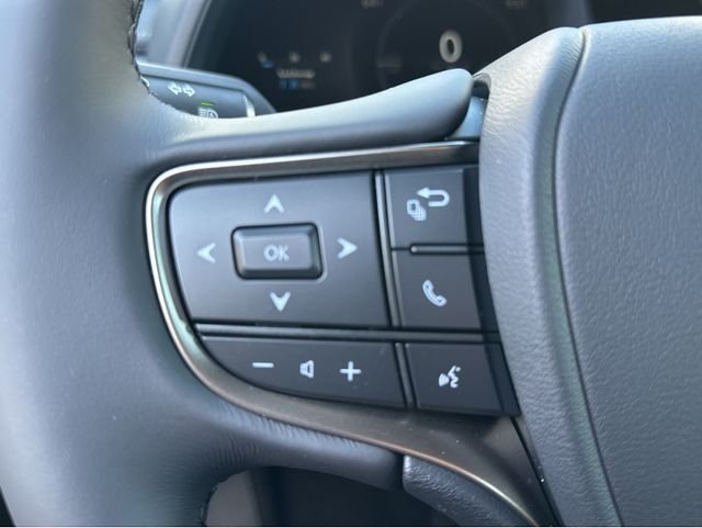 2026 Lexus UX Hybrid 300h Premium - Photo 26