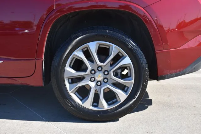 Used 2020 Red Chevrolet Premier image 8