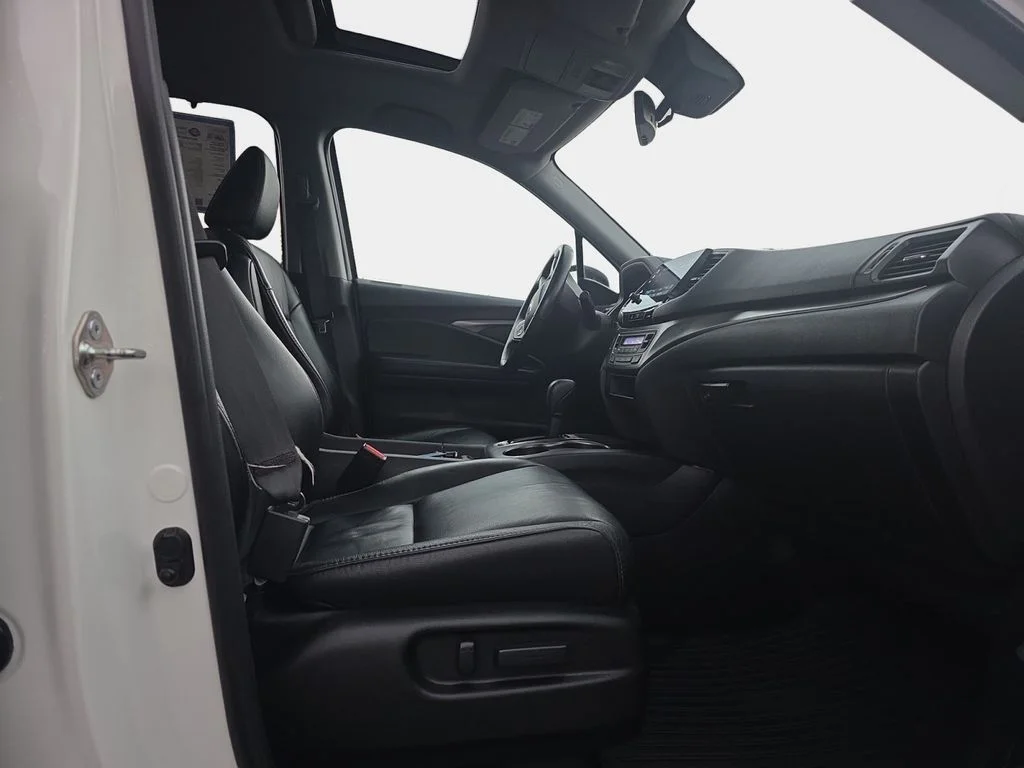 2019 Honda Pilot EX-L - Photo 19