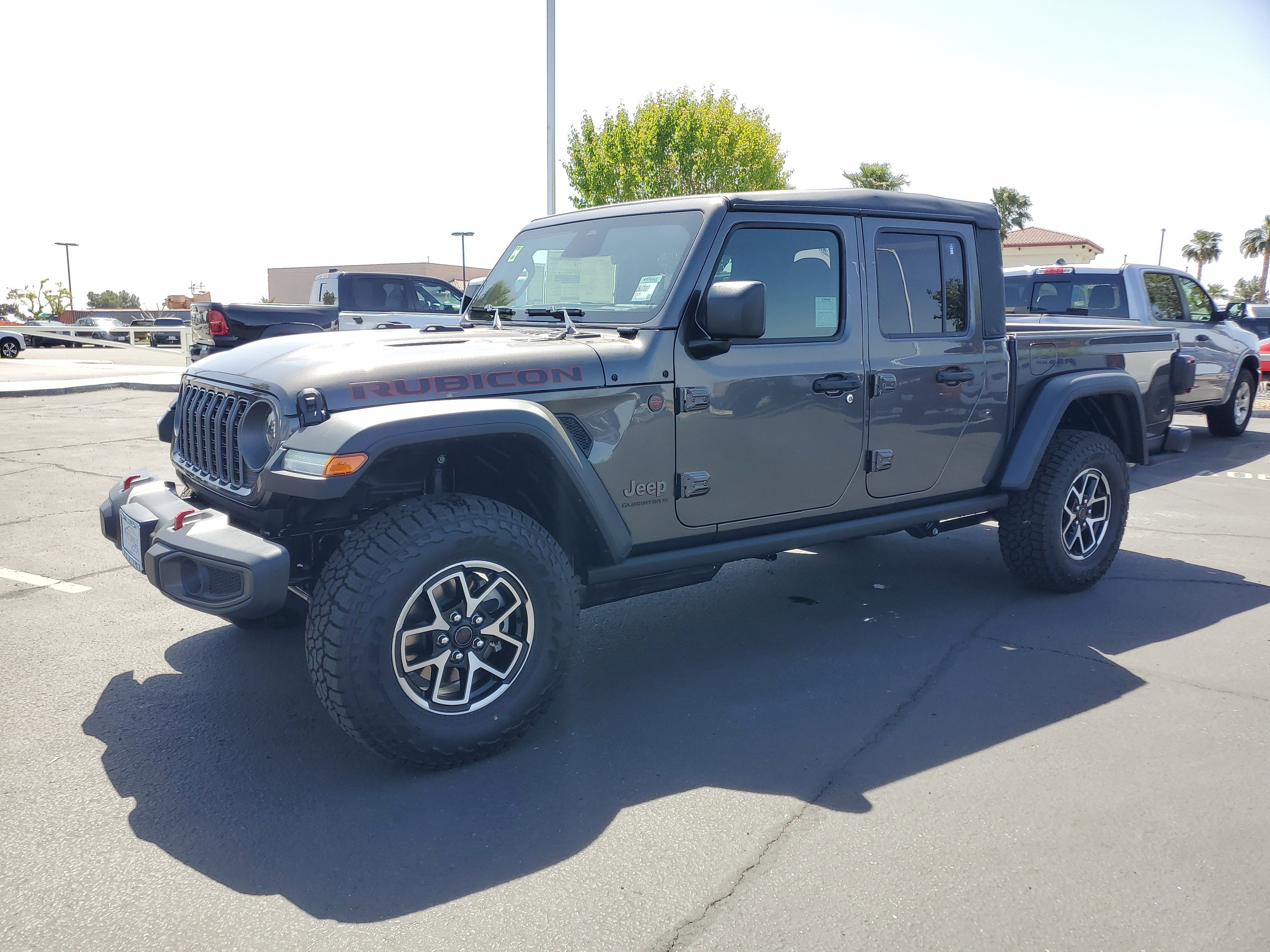 New 2026 Granite Crystal Metallic Clearcoat Jeep Rubicon image 7