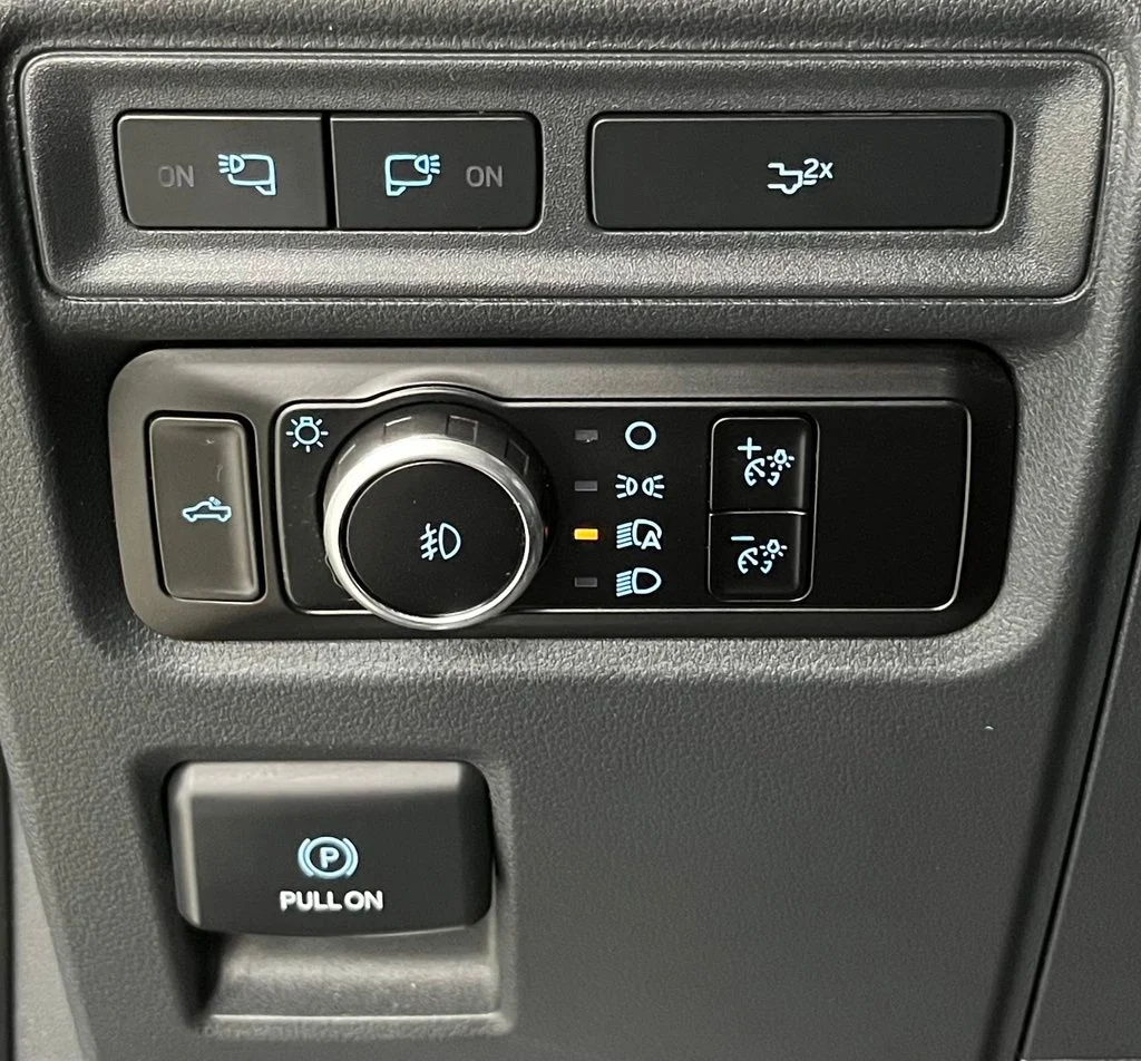 Used 2023 Black Ford XLT image 32