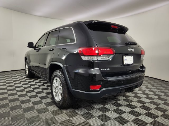 Used 2020 Black Jeep Laredo E image 3