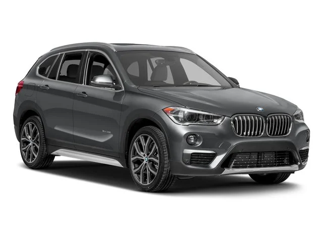 Used 2017 Alpine White BMW xDrive28i image 6