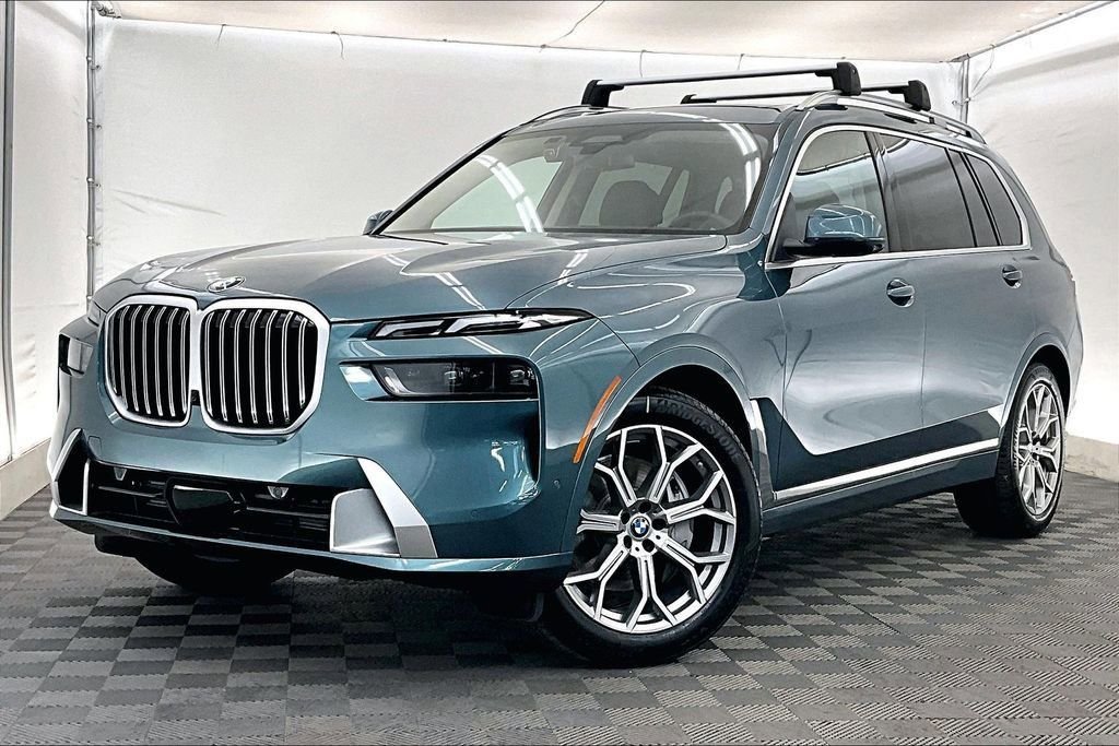 2026 BMW X7 xDrive40i's photo