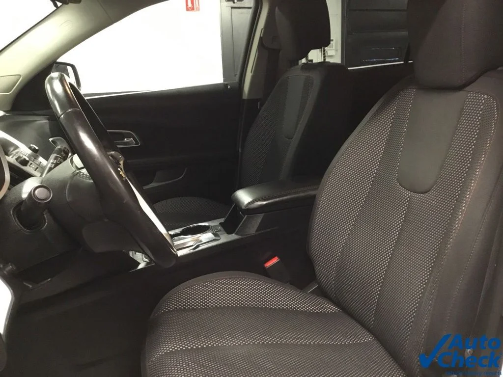 Used 2016 White Chevrolet LT image 25