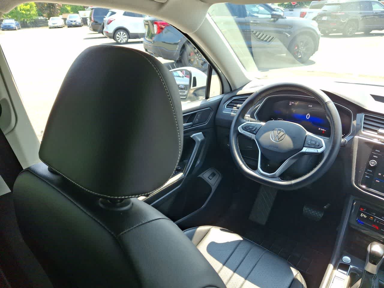 Certified Used 2024 Pure White Volkswagen SE image 15