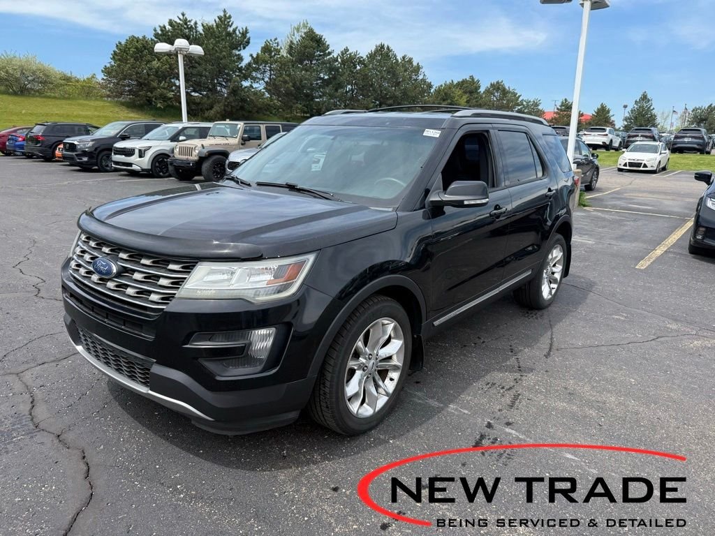 2016 Ford Explorer XLT 4WD's photo