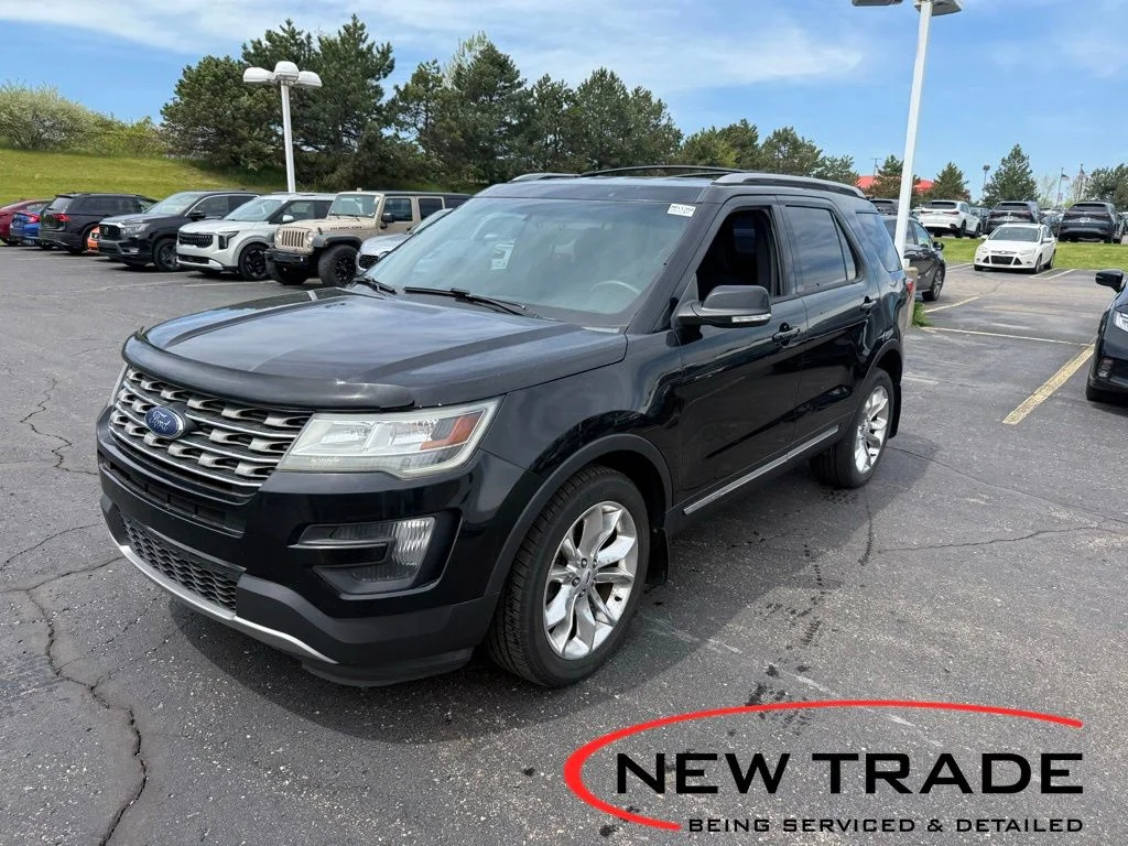 2016 Ford Explorer XLT 4WD's photo