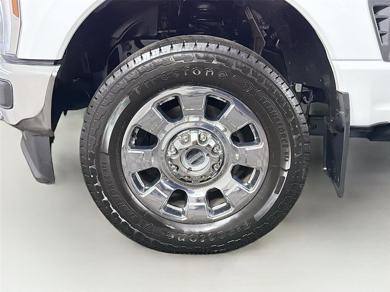 Used 2024 Oxford White Ford King Ranch image 32