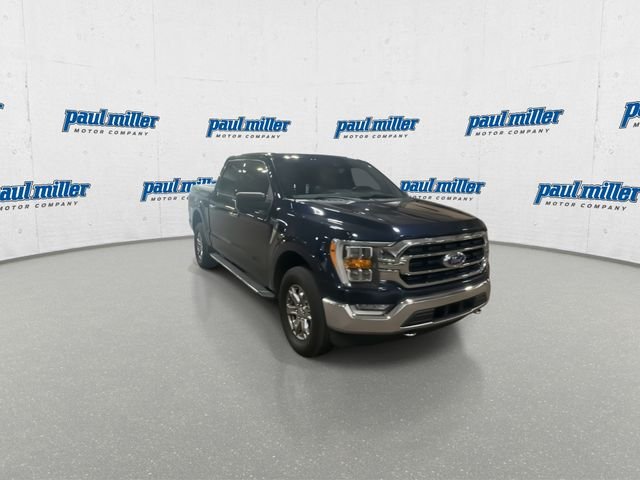 Certified Used 2021 Blue Metallic Ford XLT image 5