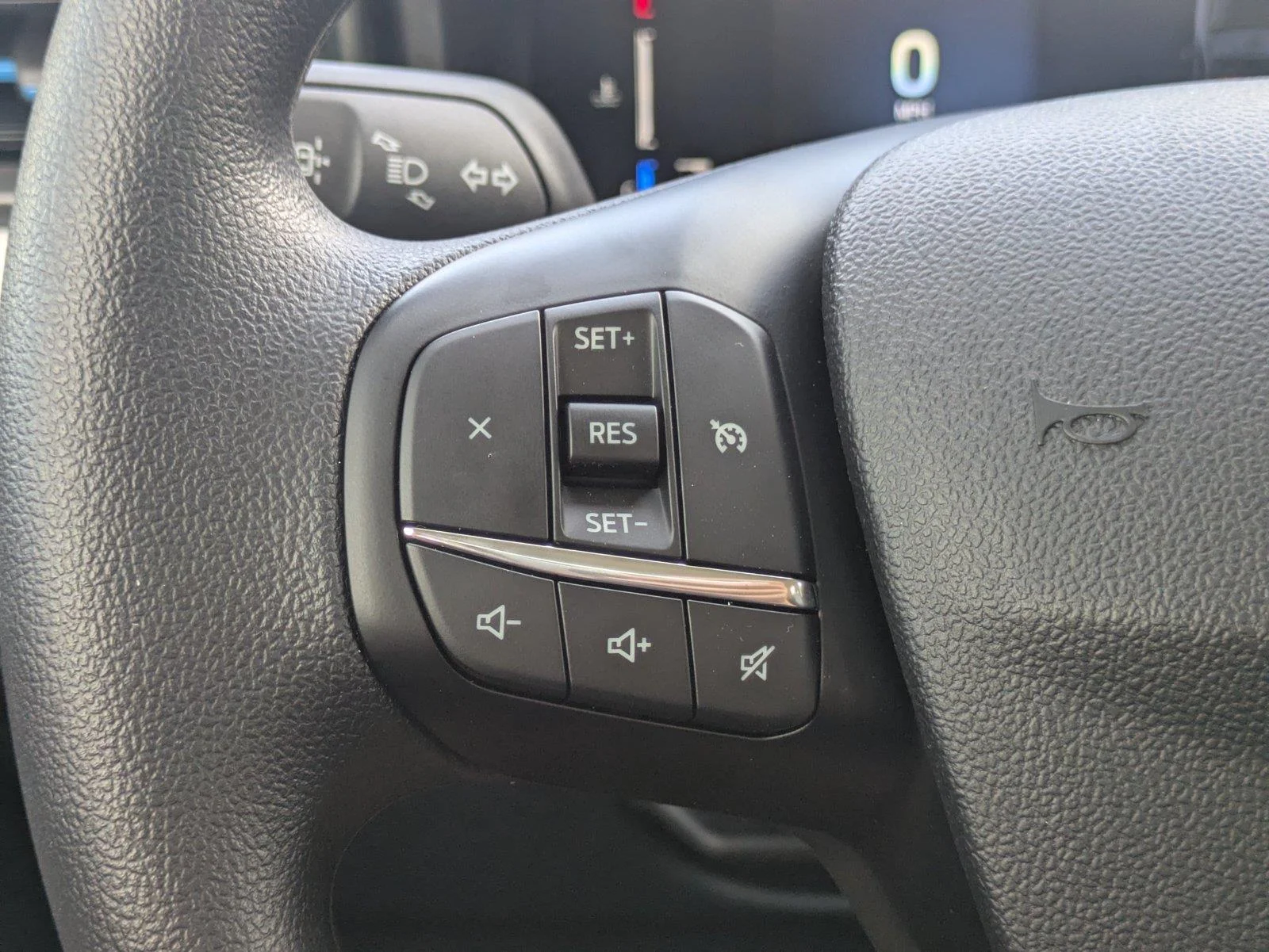 New 2026 Shadow Black Ford XLT image 30