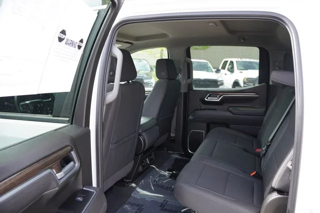 Used 2026 White Chevrolet RST image 19