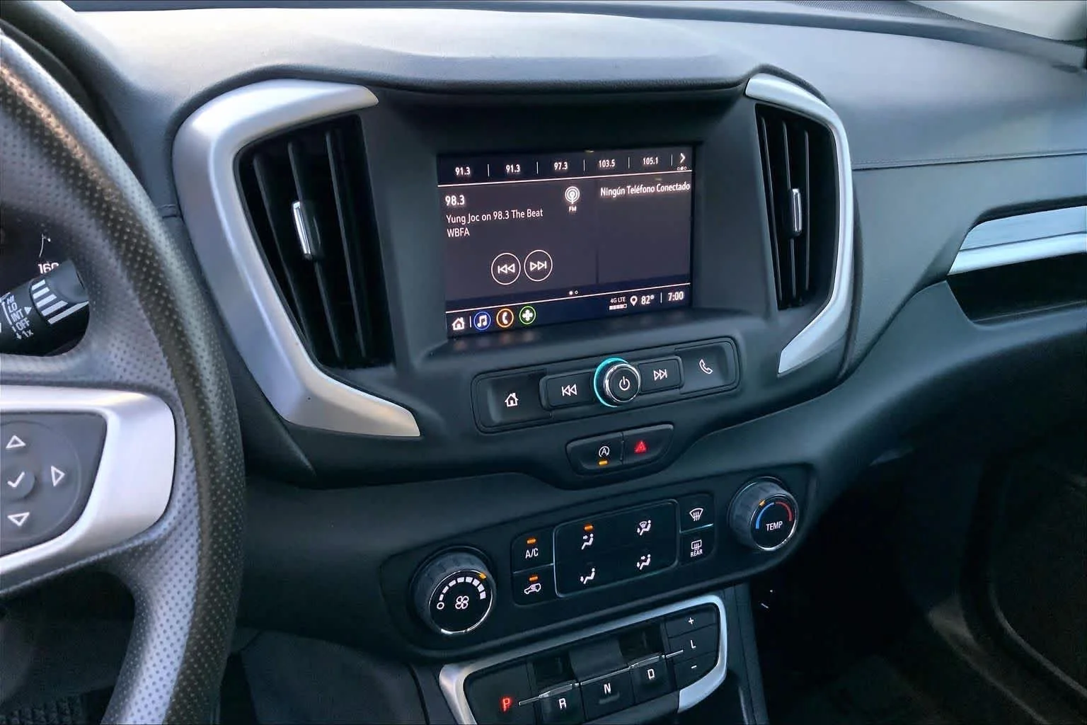 Used 2024 Summit White GMC SLE image 6